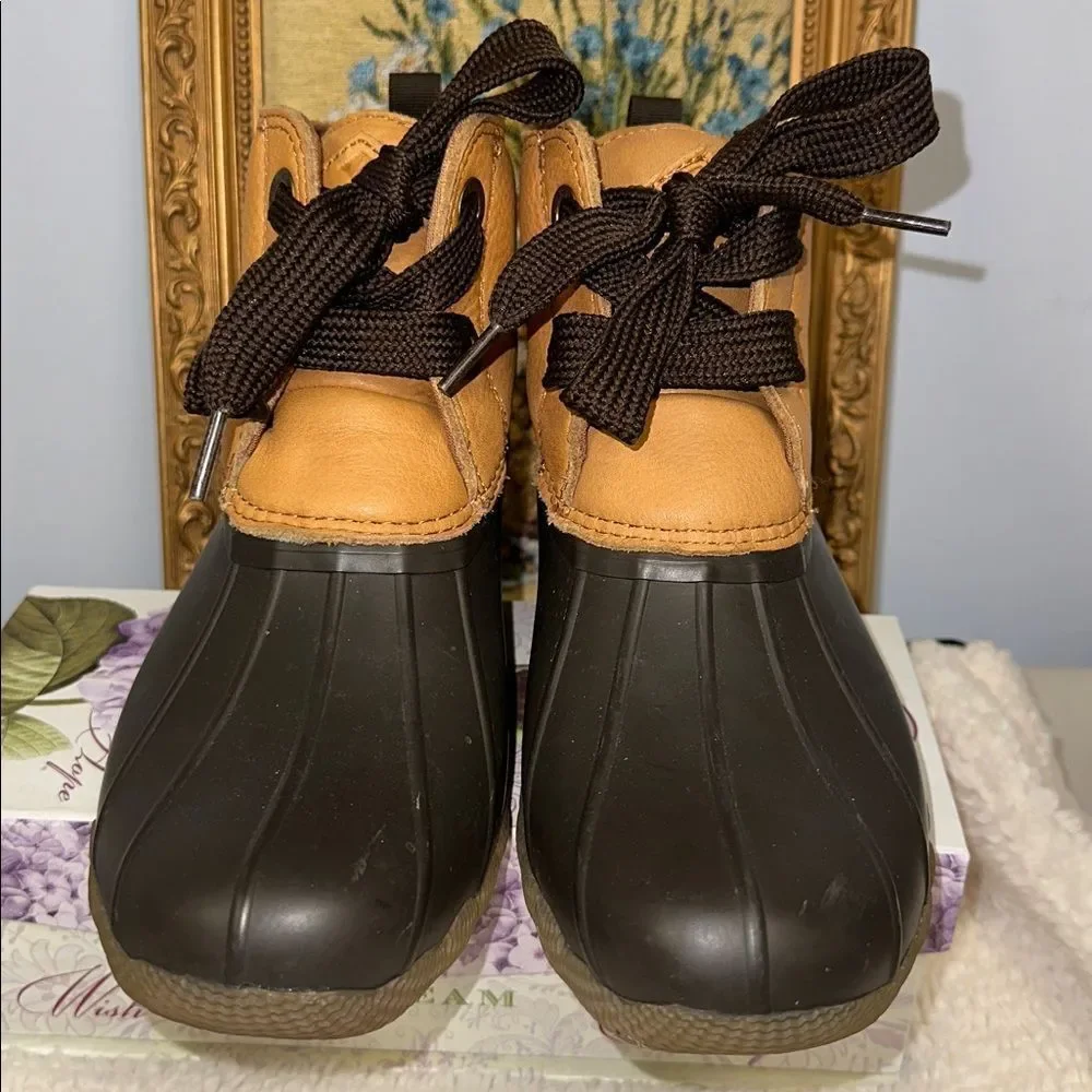 SPERRY 8 Saltwater 2-eye Tan Leather Brown Lace up Ankle Duck Boots